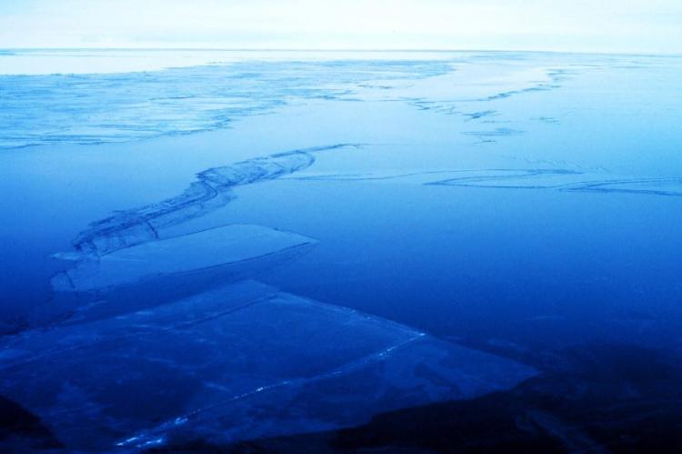 Thin rafted sea ice in Ross Sea.