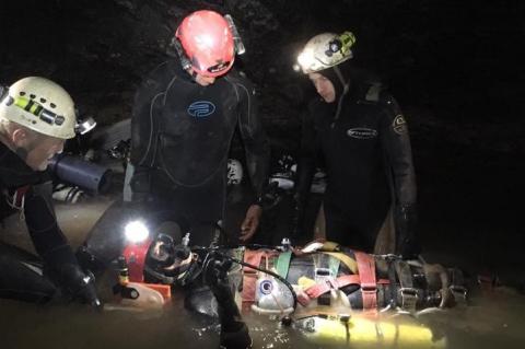 Cave Diving Group, cave diving explorers, CDG, Wookey Hole, cave rescue, Tham Luang Nang Non cave, Rosemary E Lunn, Roz Lunn, X-Ray Mag, XRay Magazine, Michael Thomas, Rick Stanton, John Volanthen, Chris Jewel, Jason Mallinson, scuba diving news, Thailand, British Cave Rescue Council